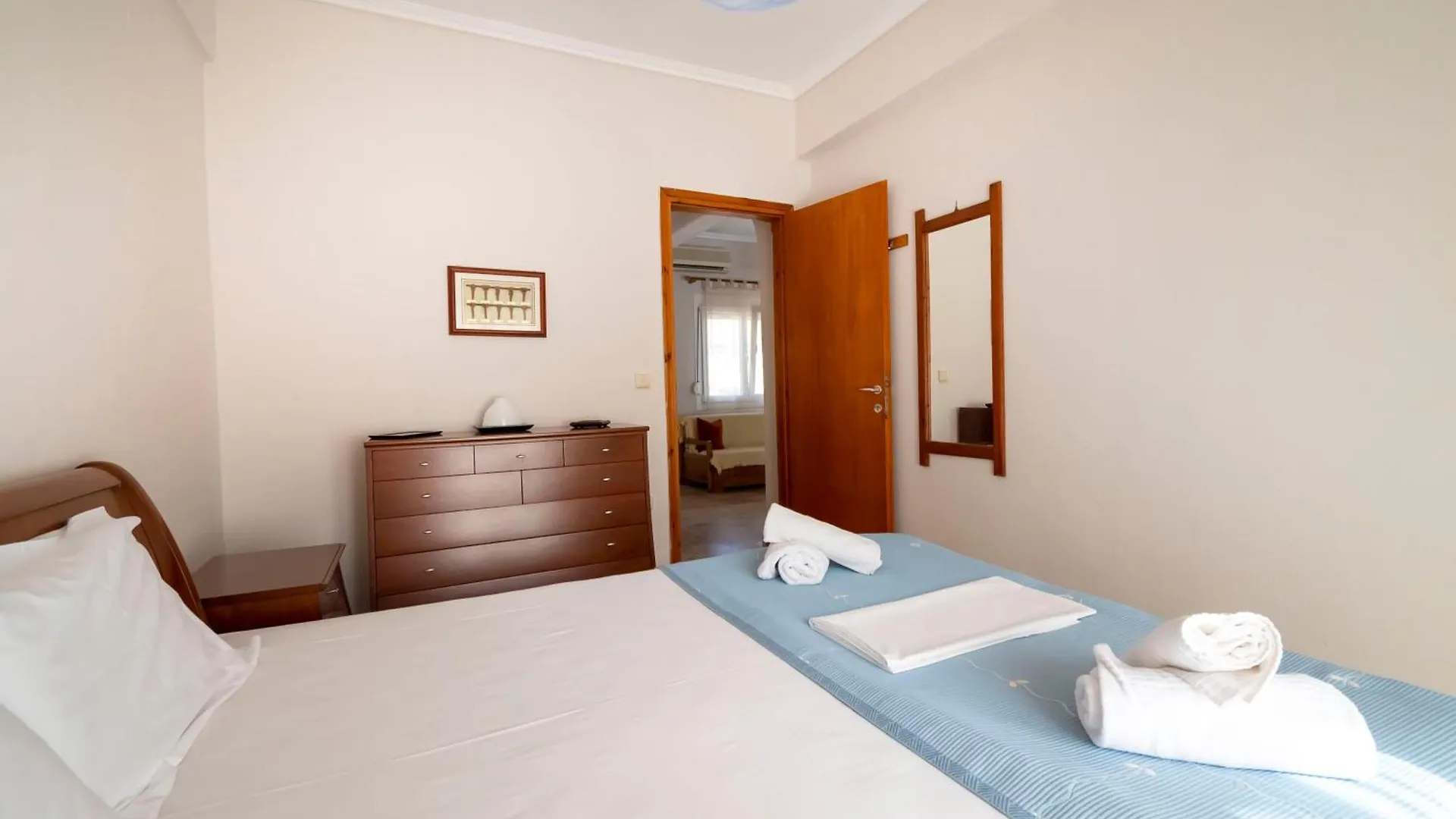 Erato Apartments By Rentalspro Services - Nea Plagia Halkidiki اليونان